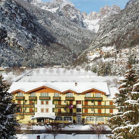Alledolomiti Boutique Lake Hotel - Adults Friendly Molveno Bagian luar foto
