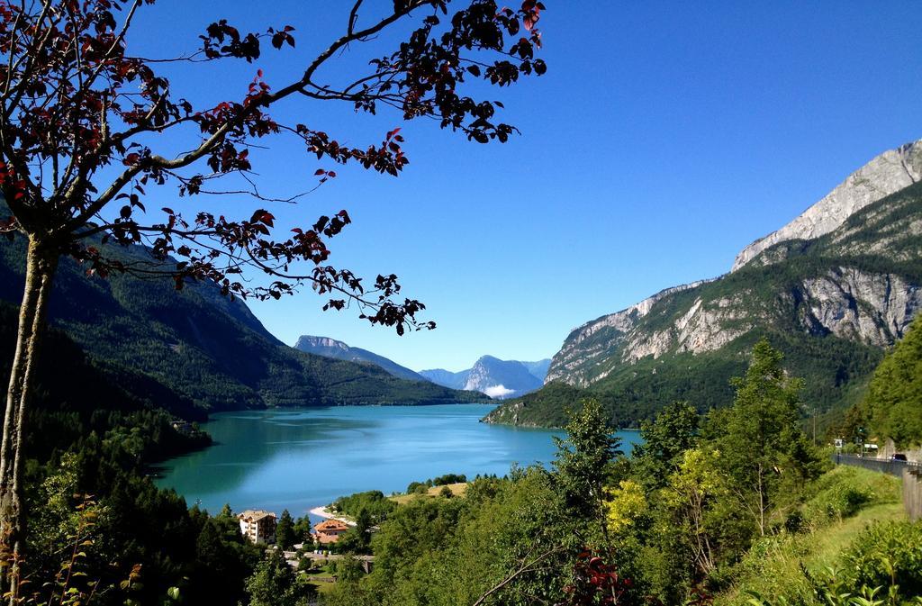Alledolomiti Boutique Lake Hotel - Adults Friendly Molveno Bagian luar foto