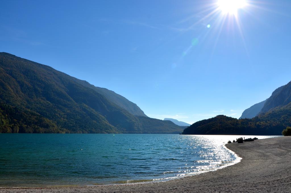 Alledolomiti Boutique Lake Hotel - Adults Friendly Molveno Bagian luar foto