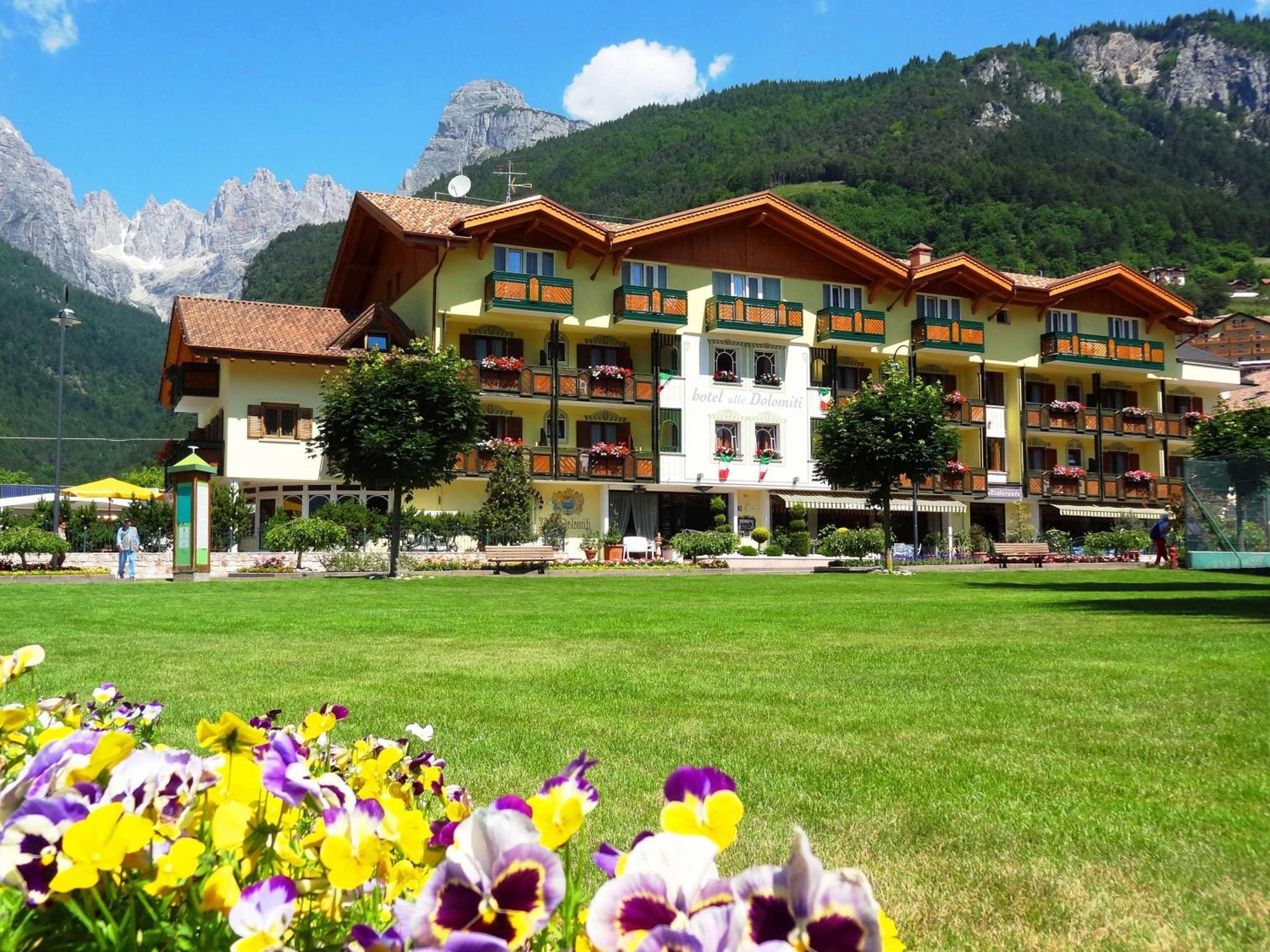 Alledolomiti Boutique Lake Hotel - Adults Friendly Molveno Bagian luar foto