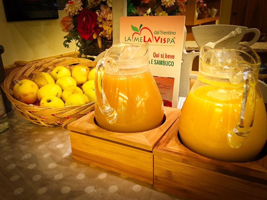 Alledolomiti Boutique Lake Hotel - Adults Friendly Molveno Bagian luar foto
